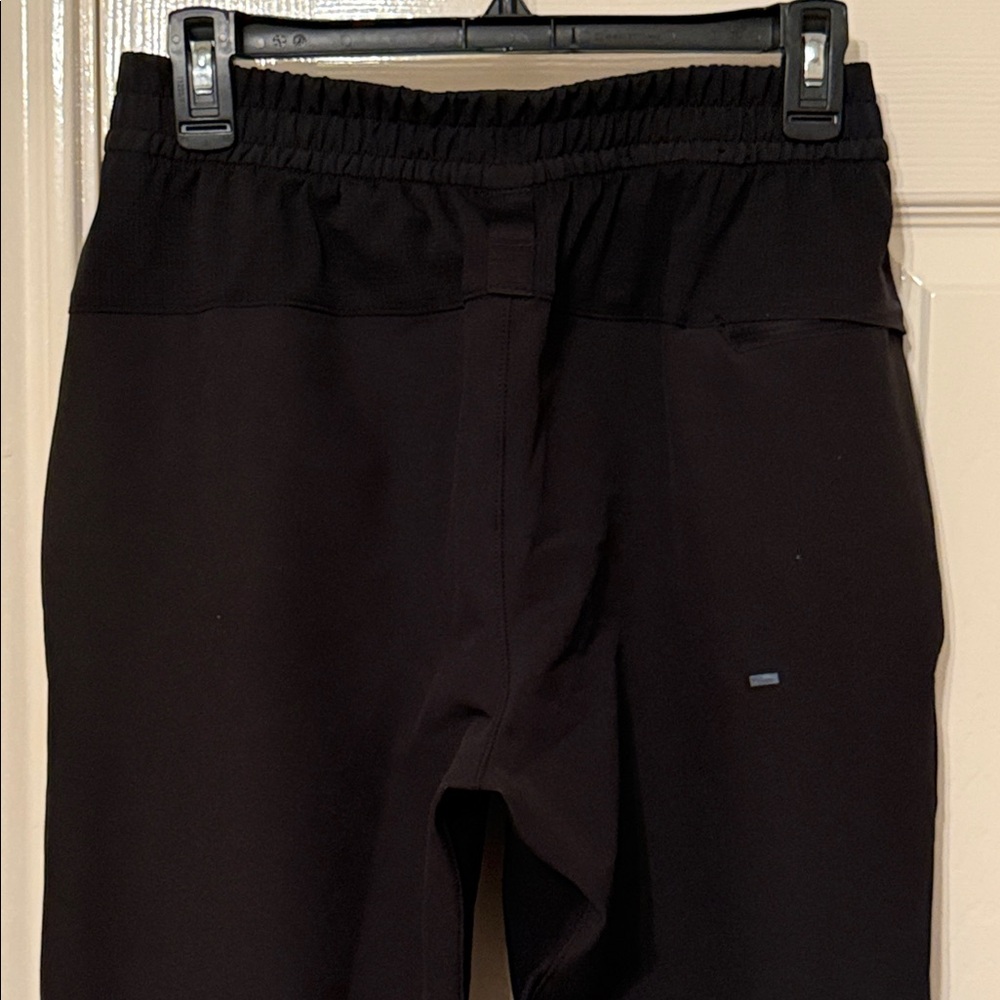 Lululemon License To Train Jogger - Picture 6 of 6